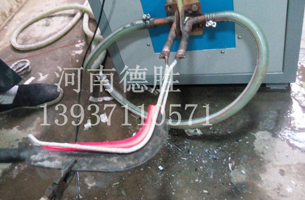 刀刃感应加热_副本.jpg