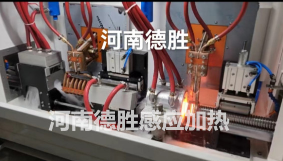 滚珠丝杆调质设备生产线现场_副本.jpg